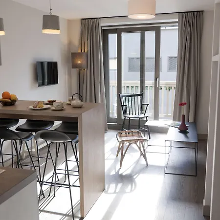 Le Genepy - De Charme Aparthotel 3*