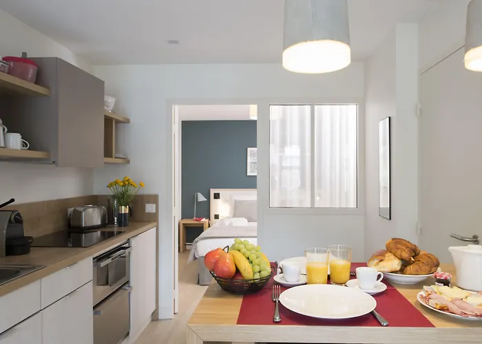 日尼佩迷人公寓式酒店 3*